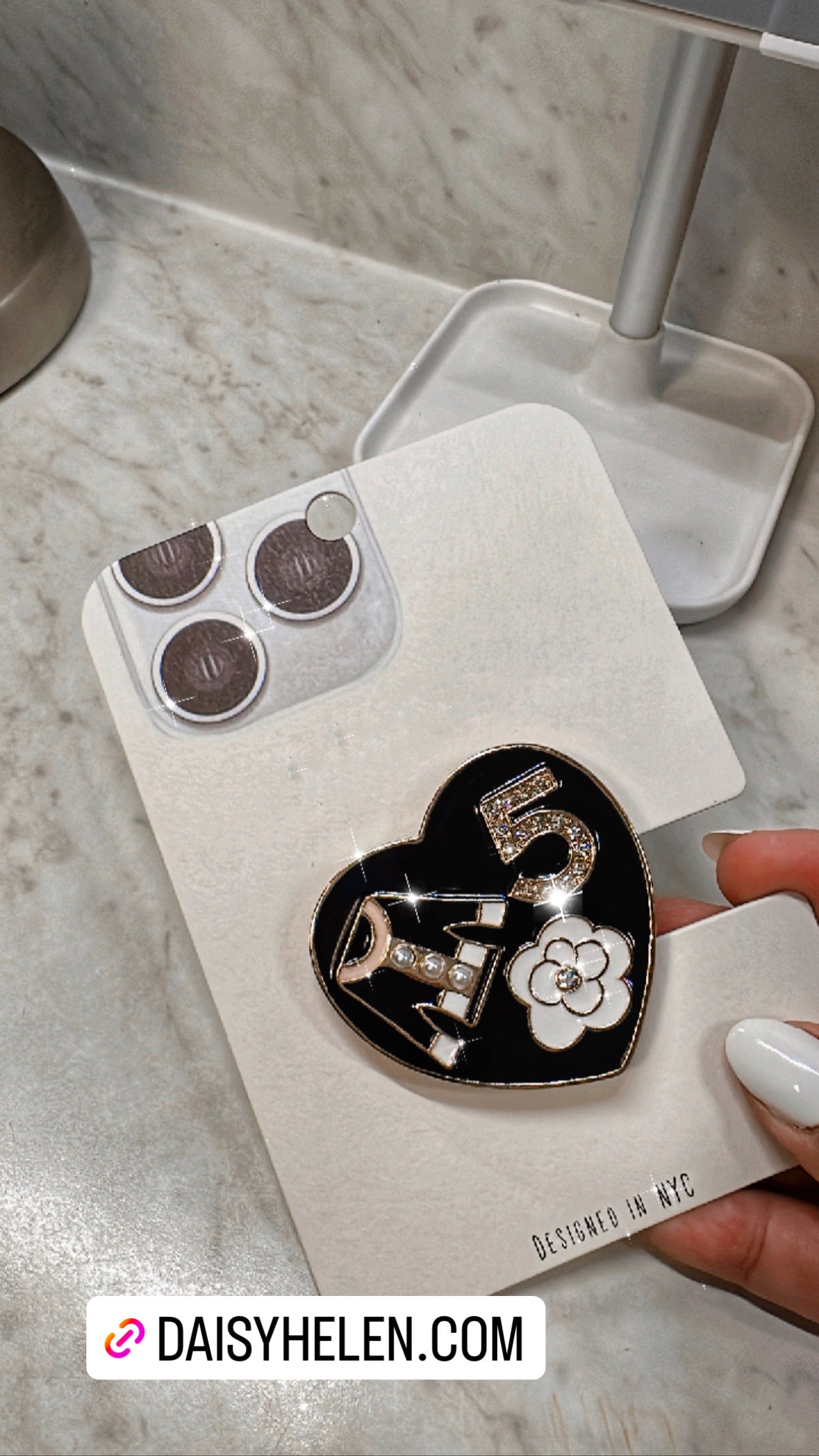 Chic Heart Phone Grip